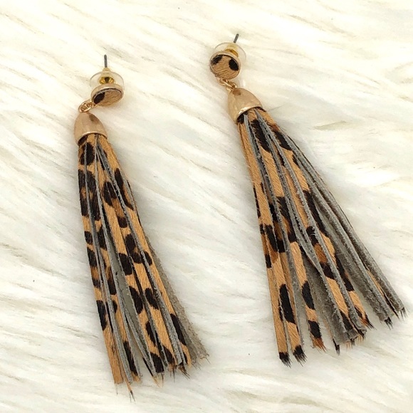 Clover stud tassel leopard earrings brown 4" - Picture 2 of 4